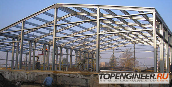 Монтаж ангаров - входная группа из стекла и алюминия