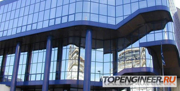 Изготовление алюминиевых конструкций - остекление фасада здания